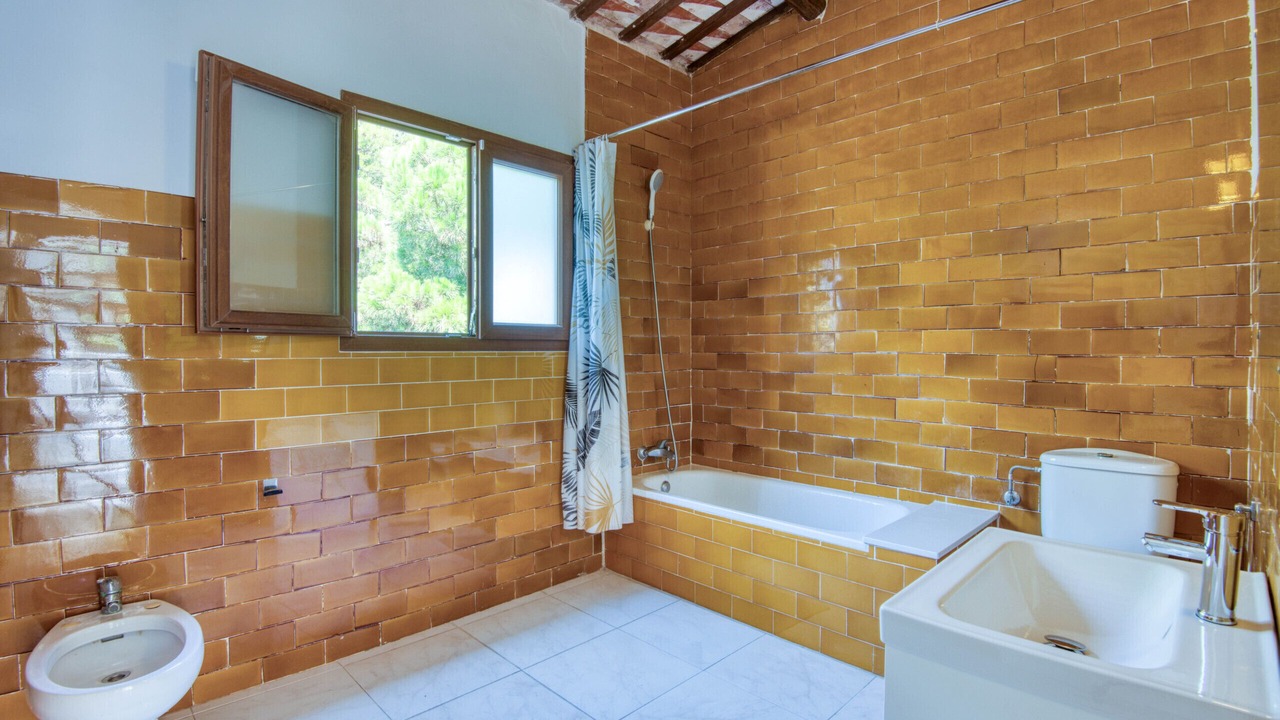 Photo of Bathroom in Pals
