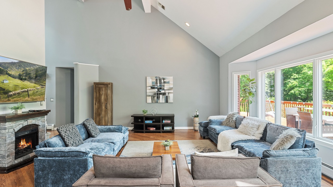 Photo of Livingroom in Stony Point
