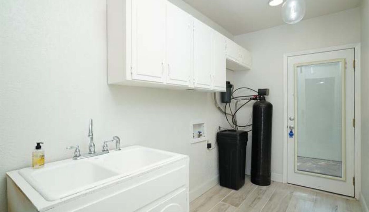Photo of Bathroom in Blossoms Park