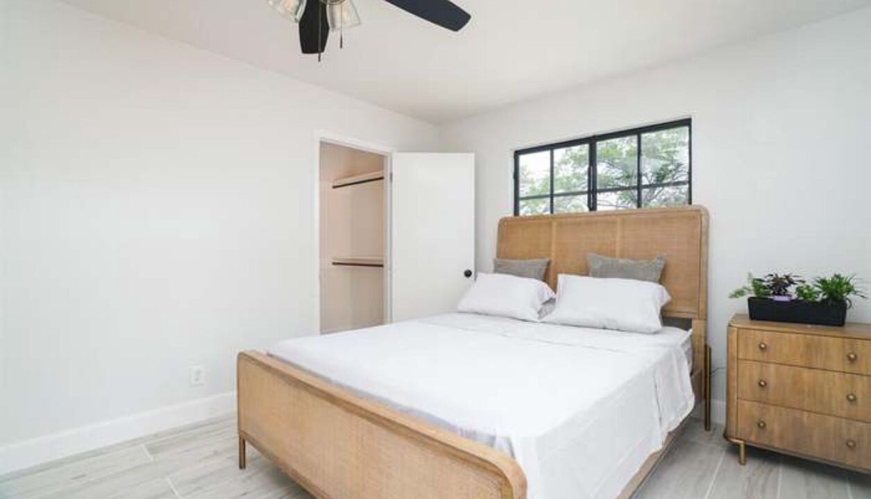 Photo of Bedroom in Blossoms Park