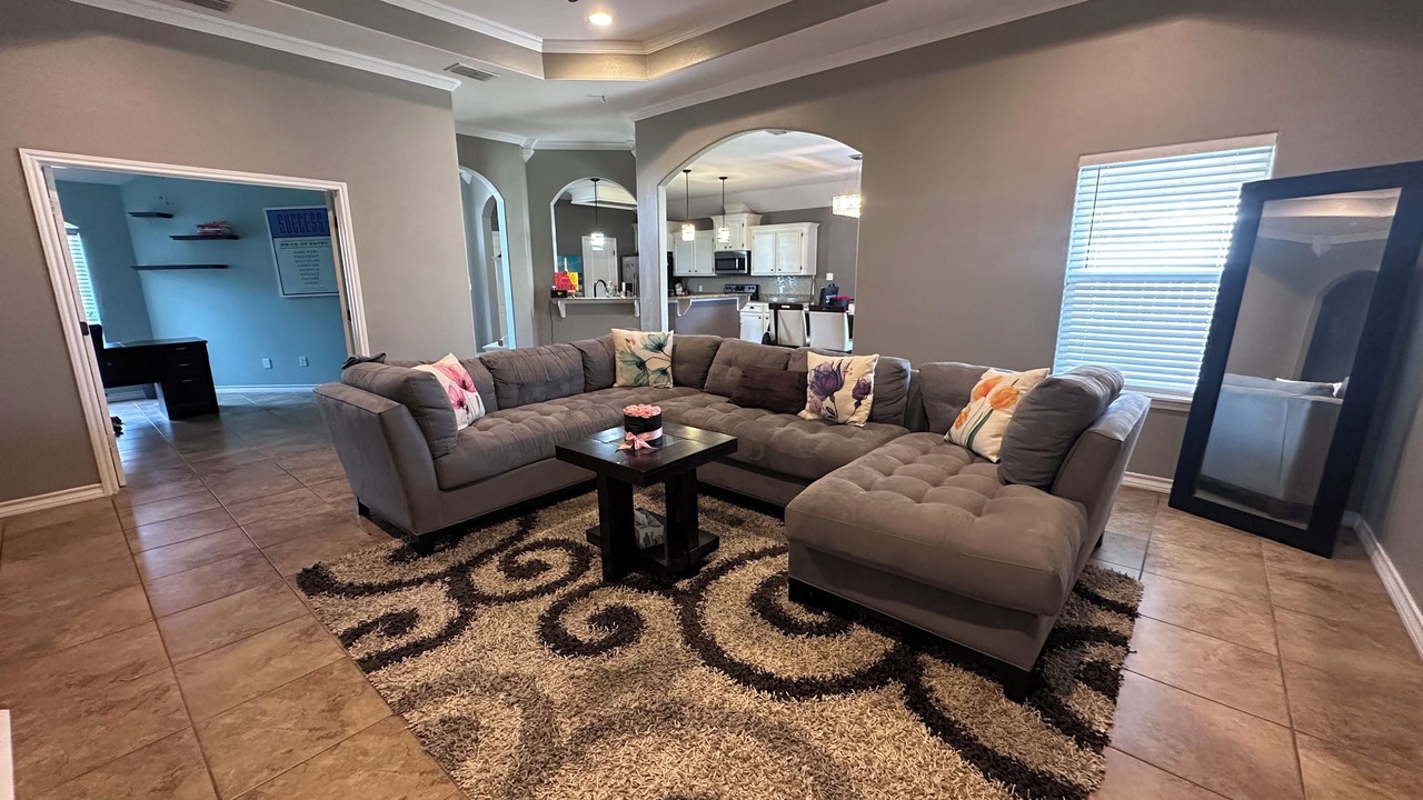 Photo of Livingroom in South Side