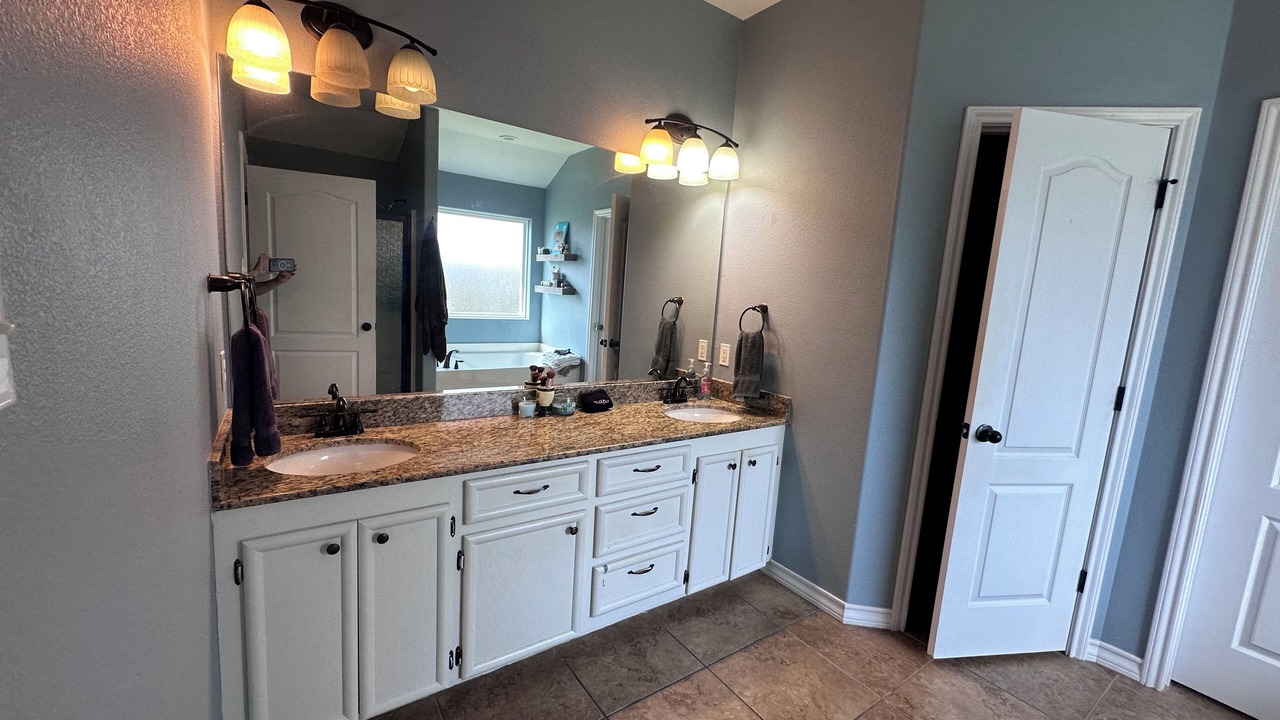 Photo of Bathroom in South Side