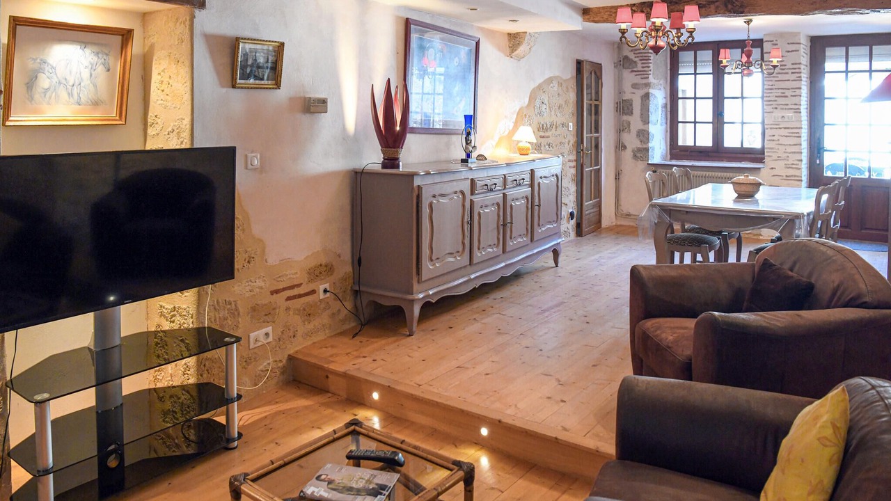 Photo of Bedroom in Aiguillon