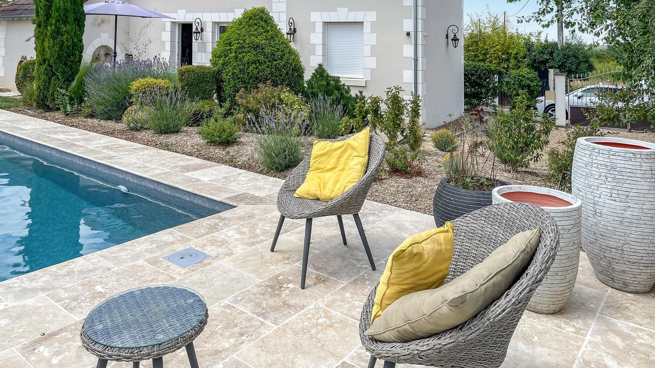 Photo of Outdoor in Seigy