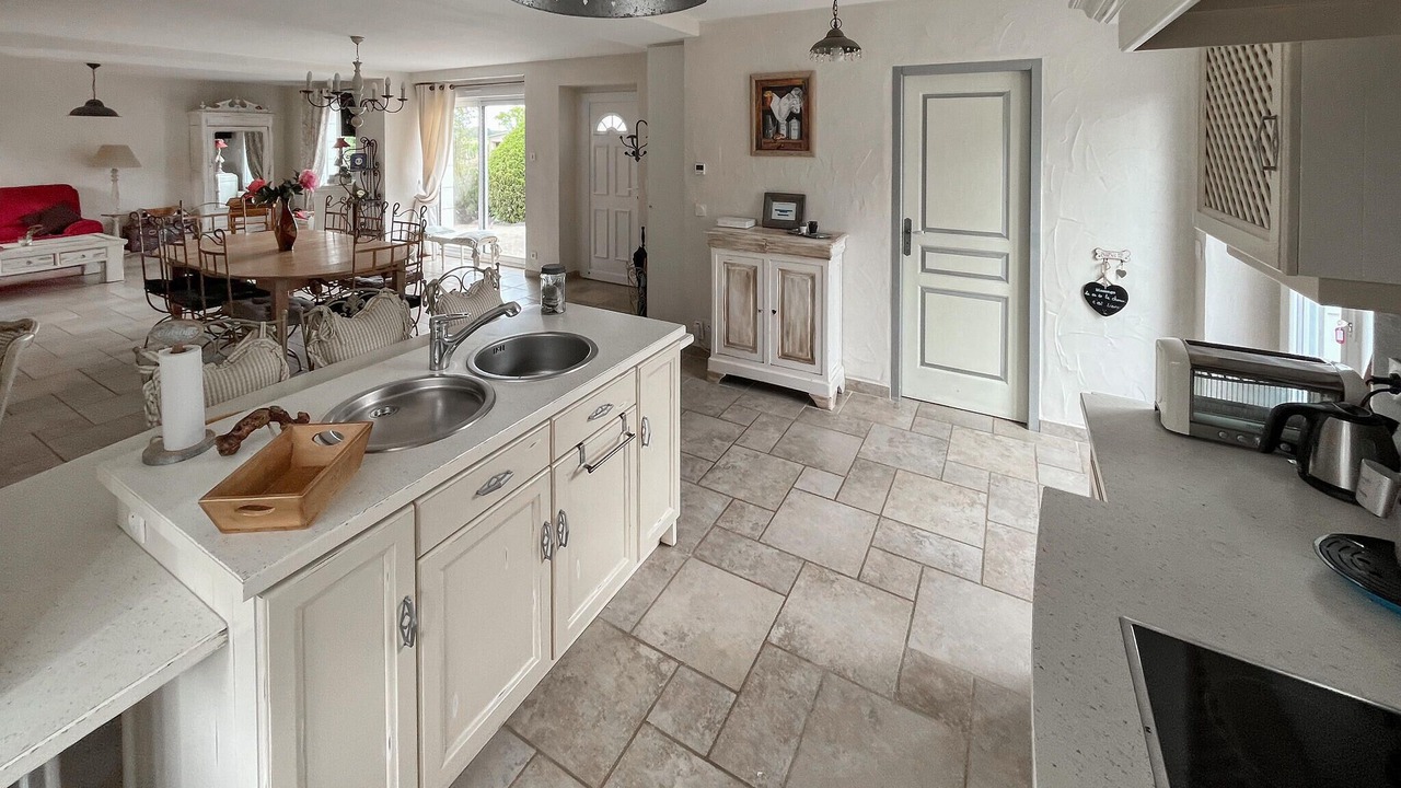 Photo of Others in Seigy