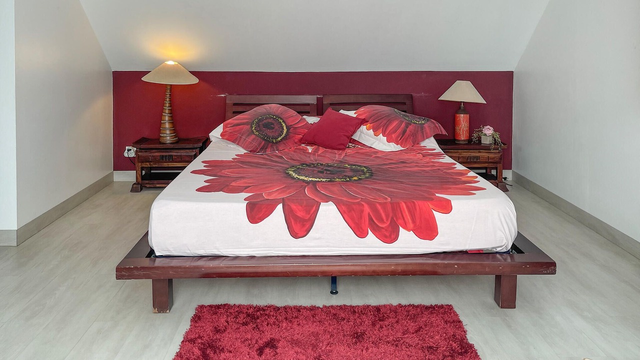 Photo of Others in Seigy