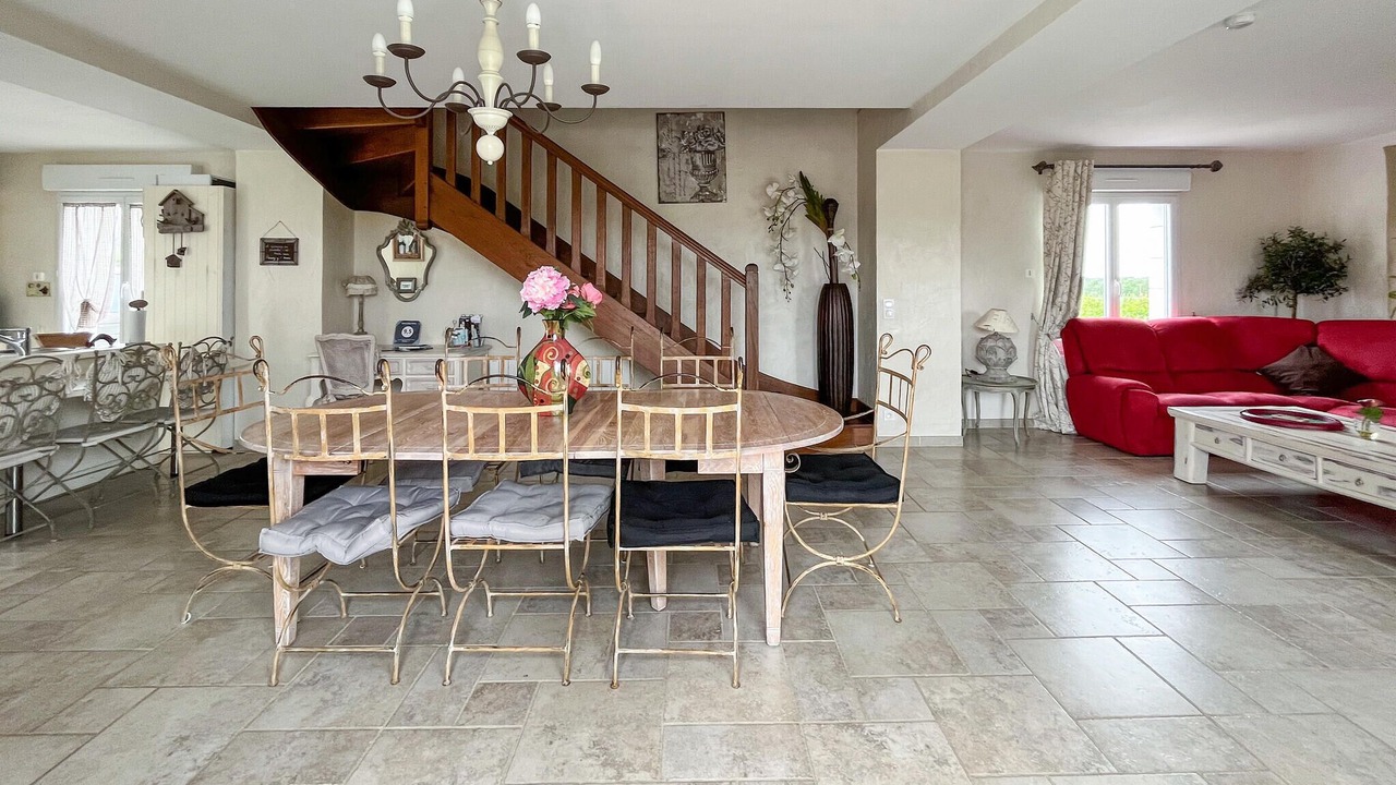 Photo of Bedroom in Seigy