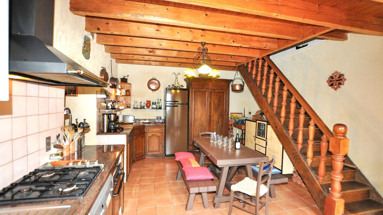 Photo of Others in Massat