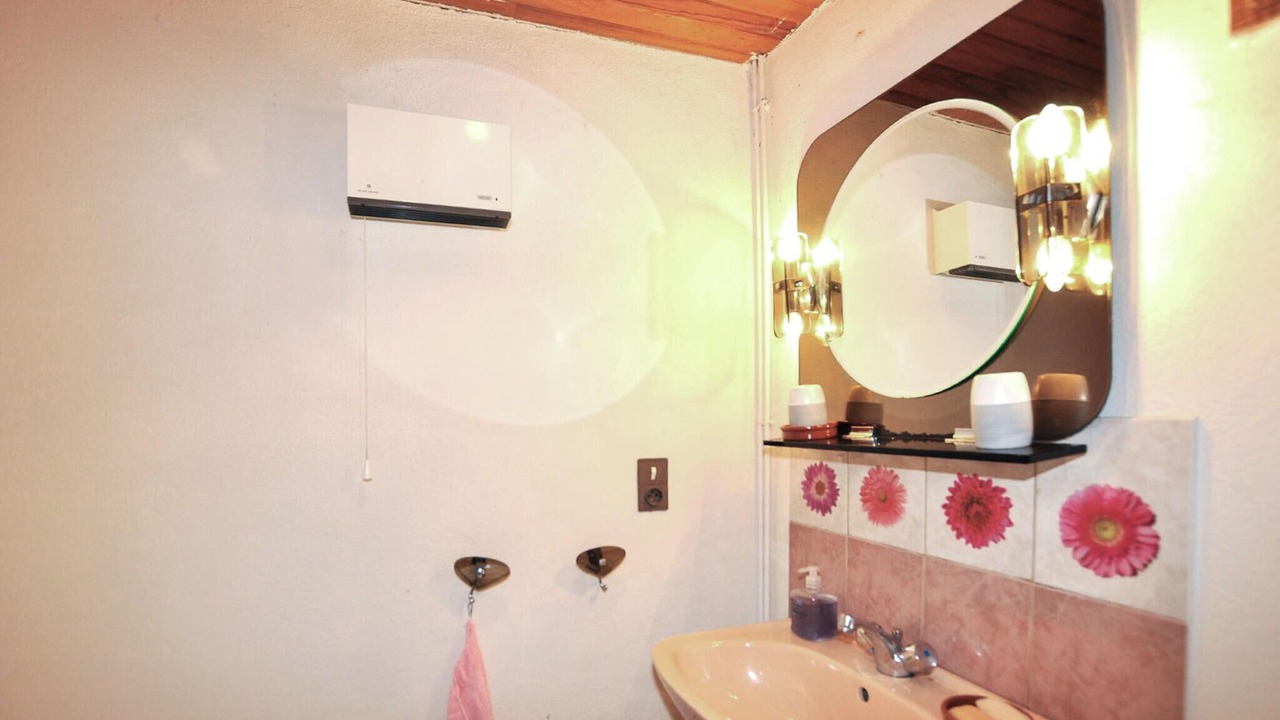 Photo of Bathroom in Massat