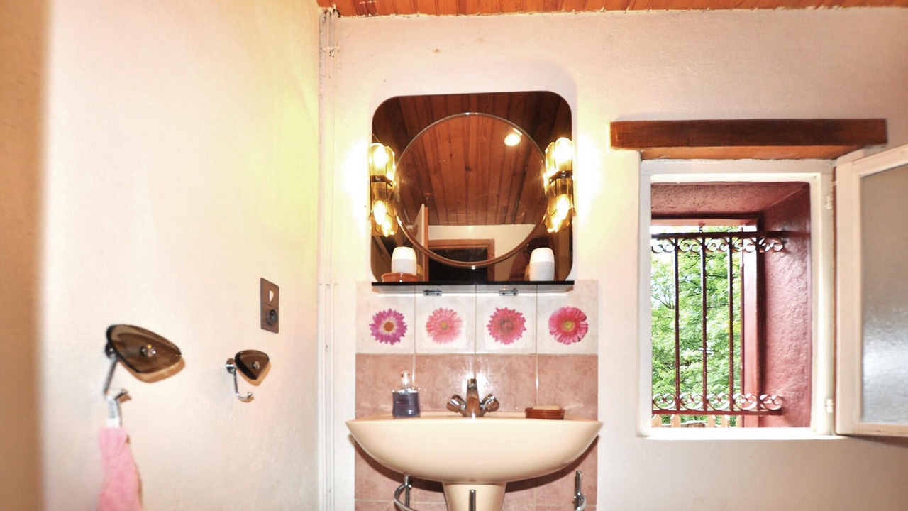 Photo of Bathroom in Massat