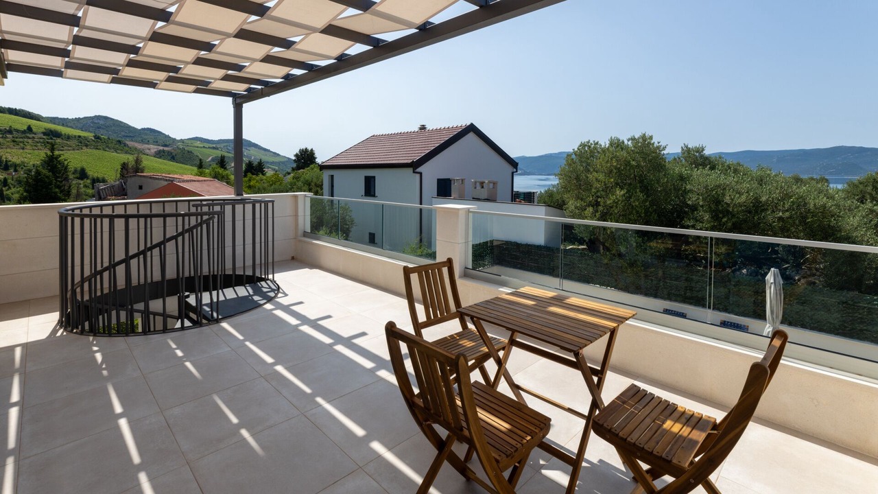 Photo of Outdoor in Kremena