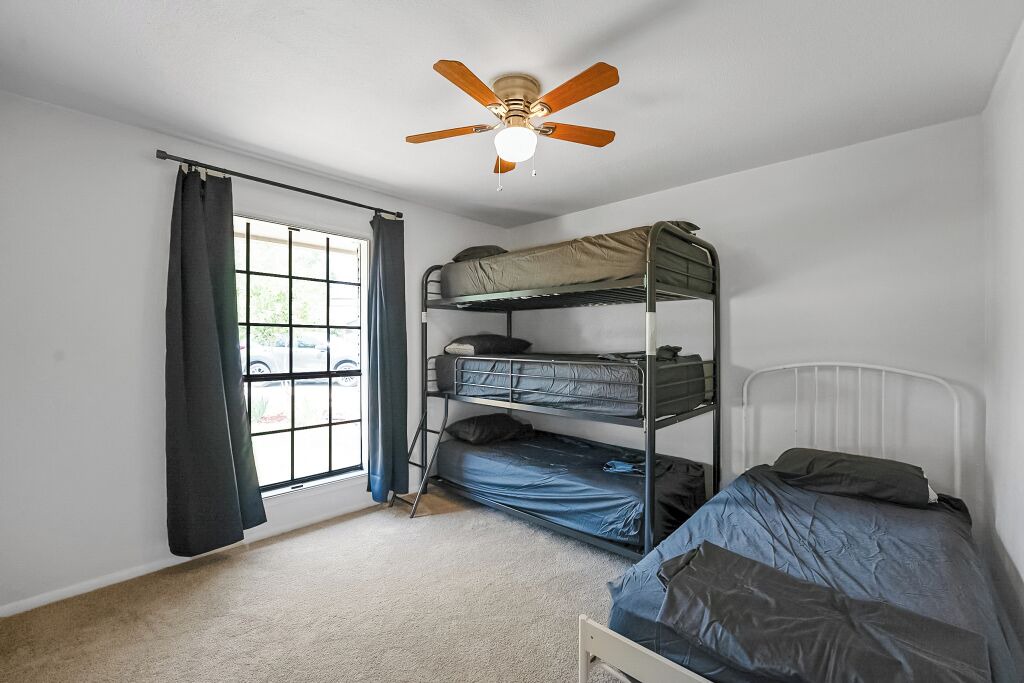 Photo of Bedroom in Blossoms Park