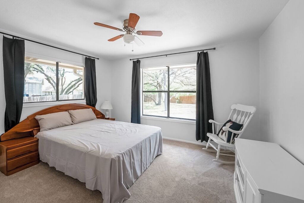 Photo of Bedroom in Blossoms Park