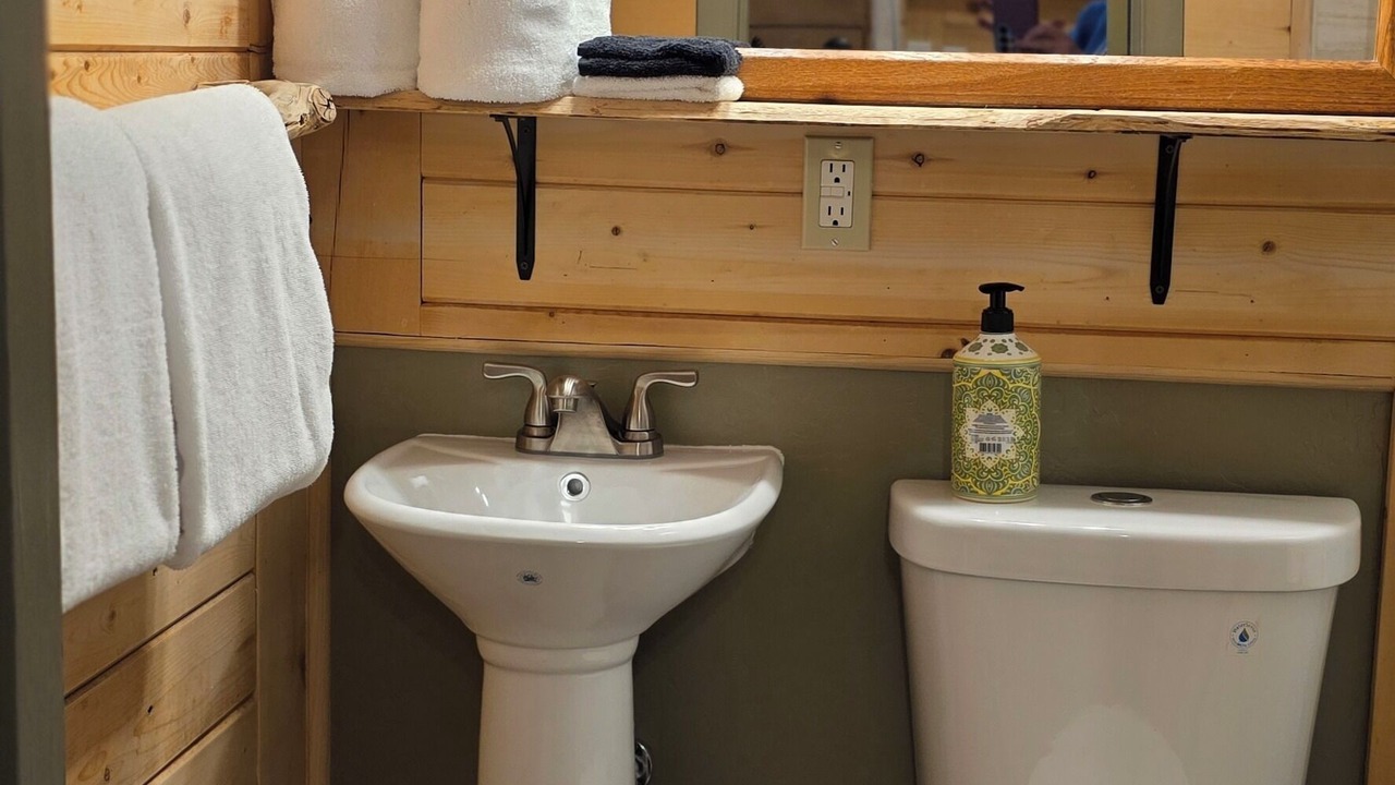 Photo of Bathroom in Cedaredge