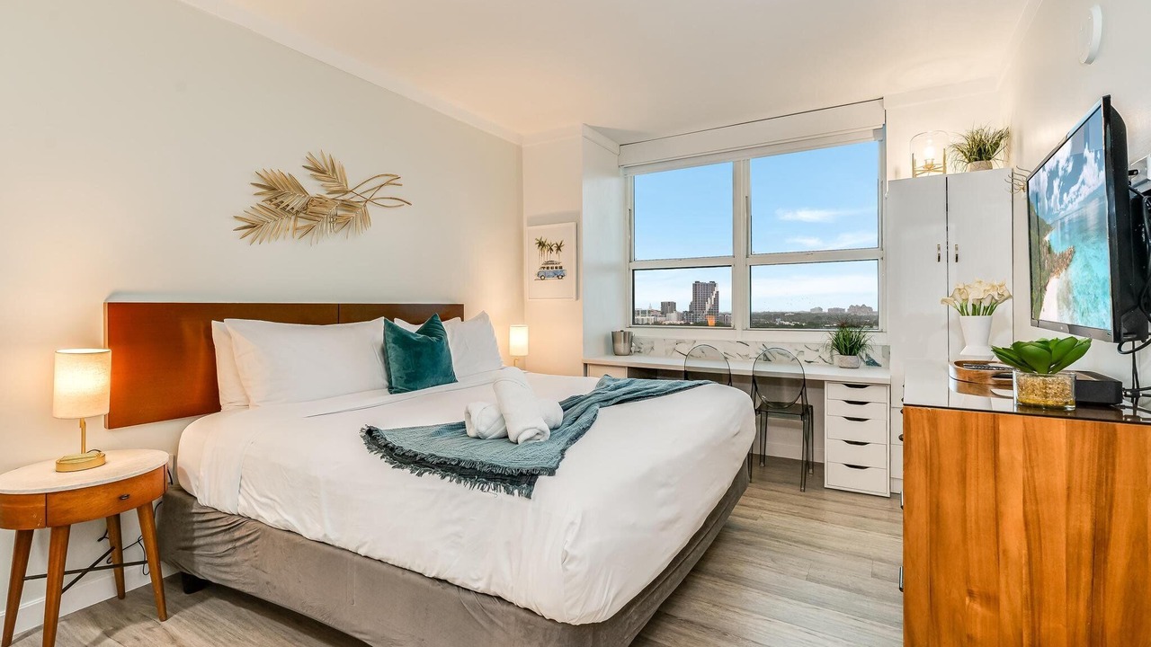 Photo of Bedroom in Coconut Grove