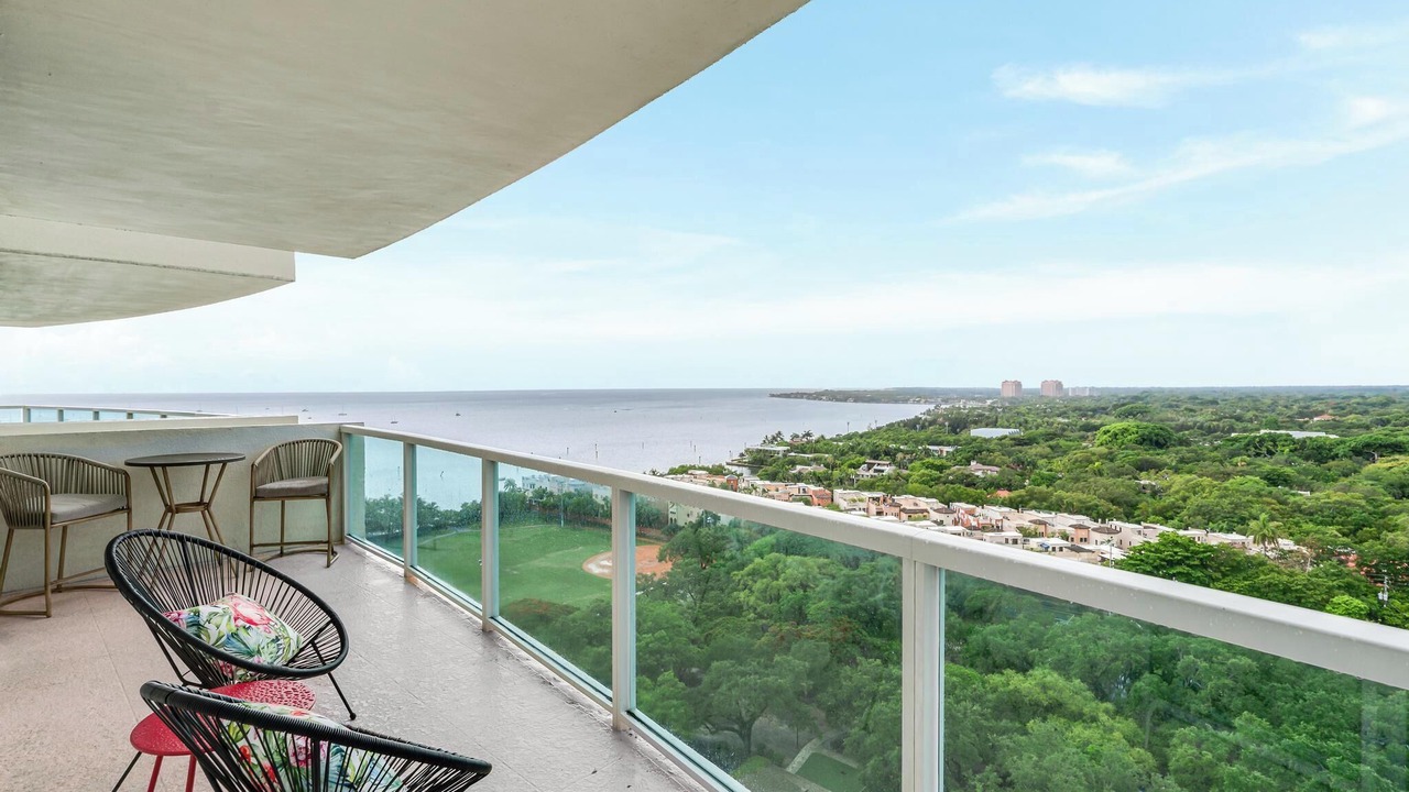 Photo of Outdoor in Coconut Grove