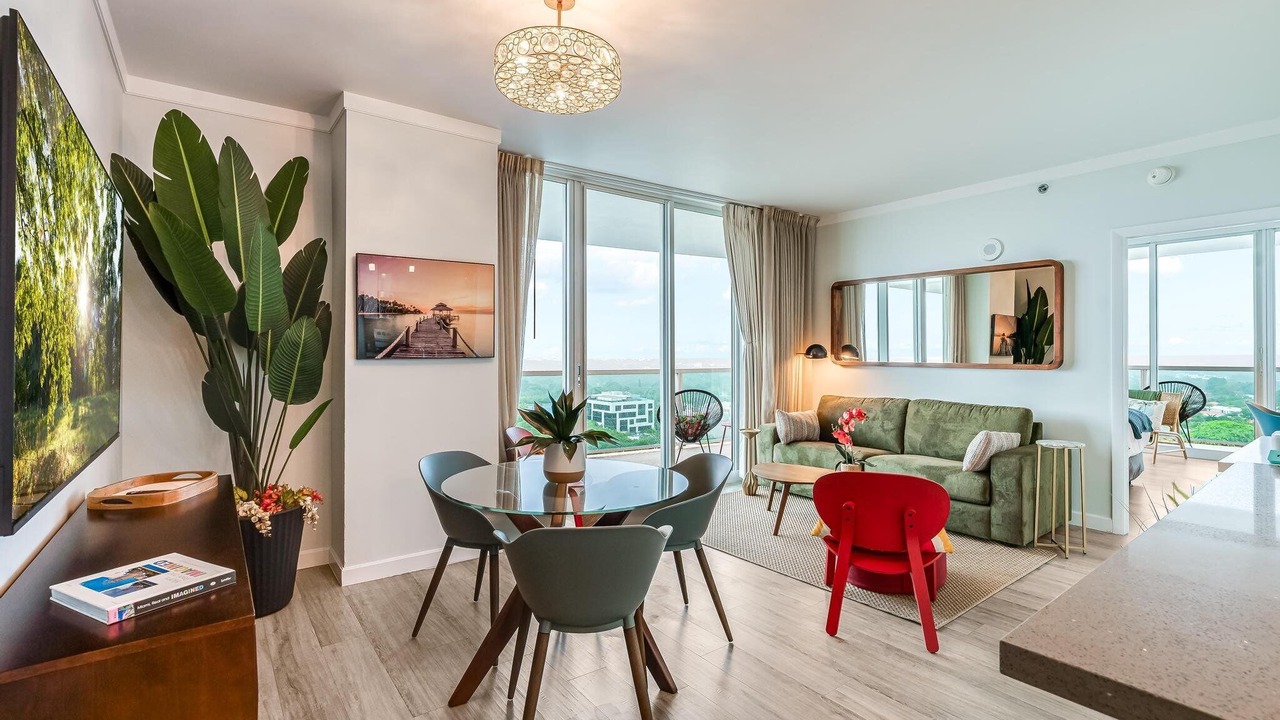 Photo of Livingroom in Coconut Grove