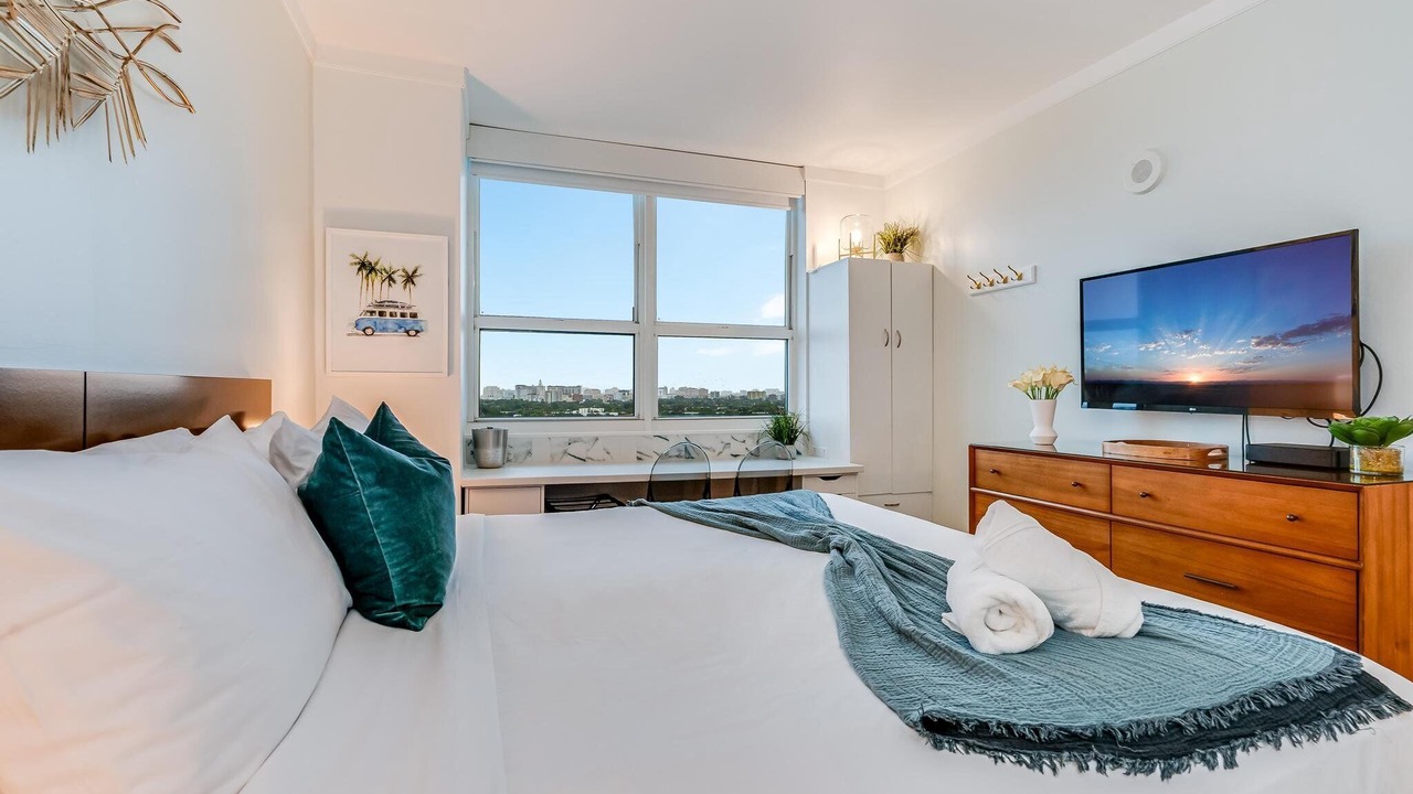 Photo of Bedroom in Coconut Grove