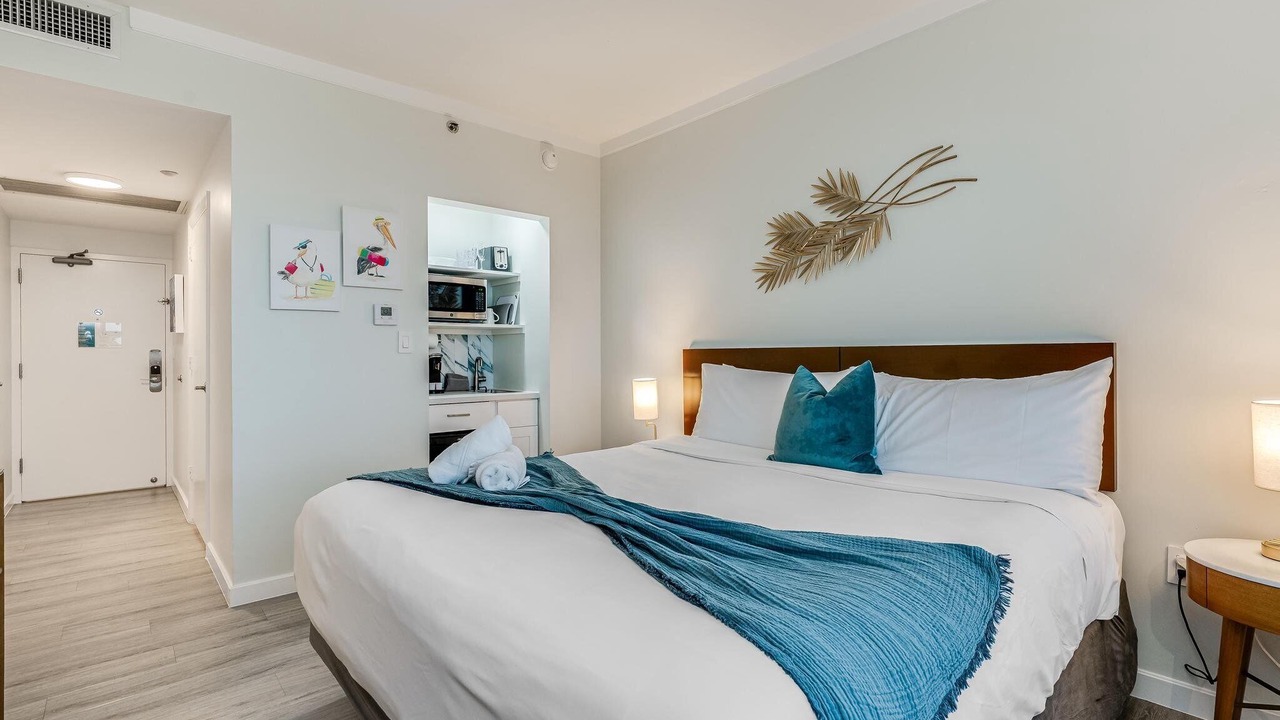 Photo of Bedroom in Coconut Grove