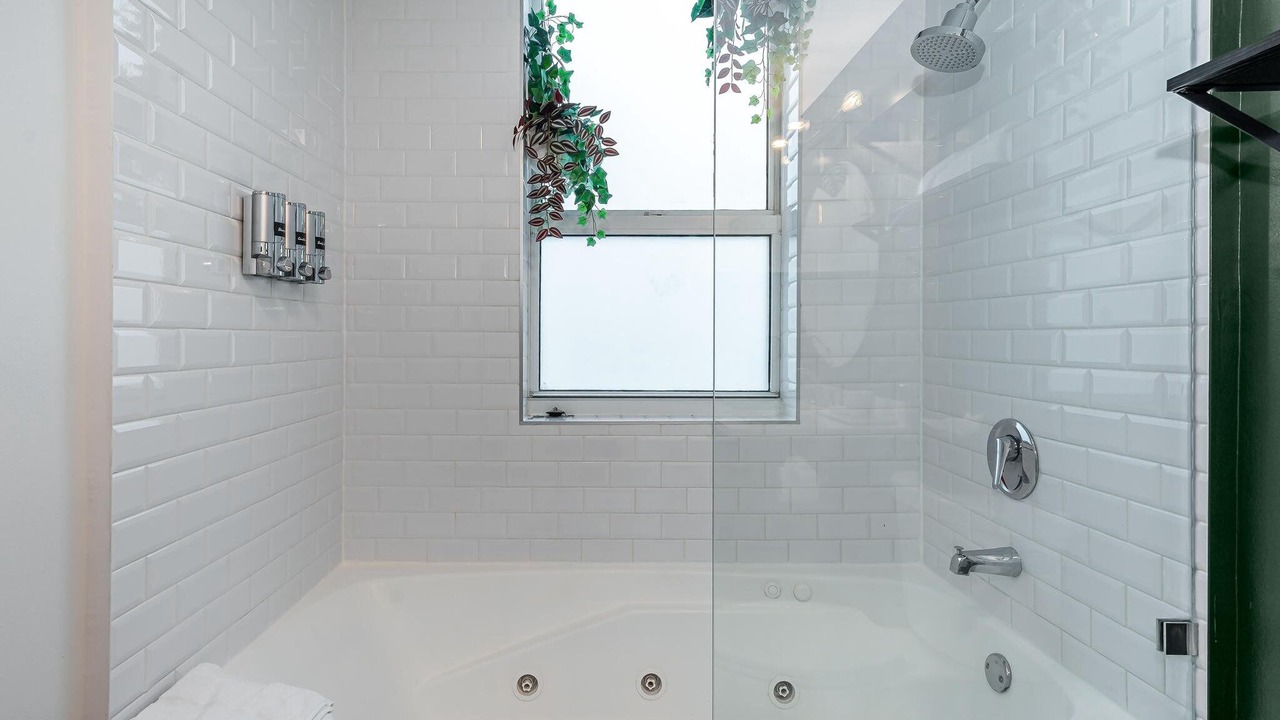 Photo of Bathroom in Coconut Grove