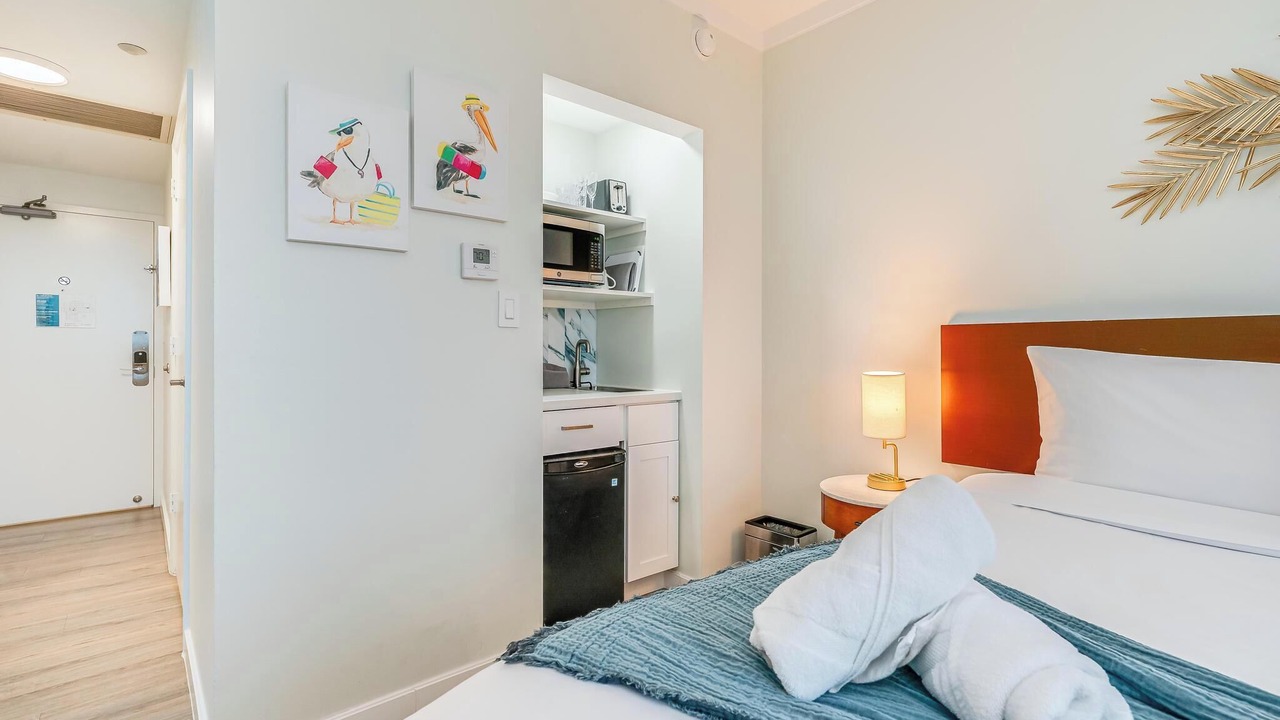Photo of Bedroom in Coconut Grove