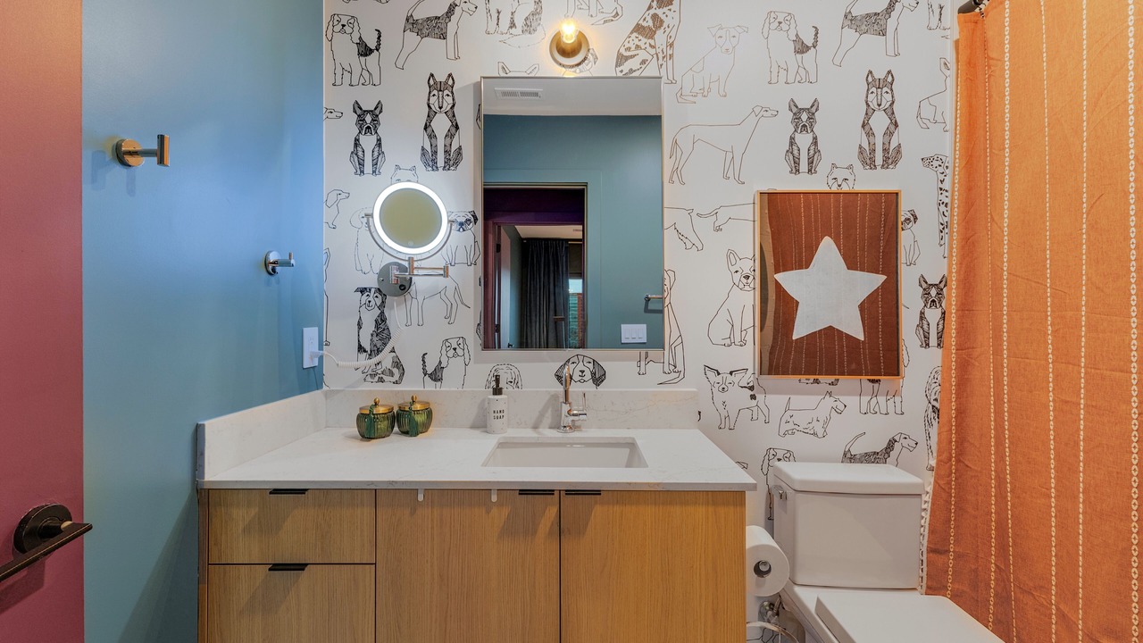 Photo of Bathroom in Eighth Avenue