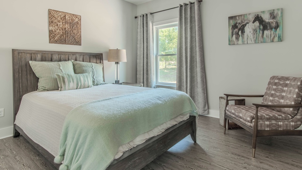 Photo of Bedroom in Pillar Point