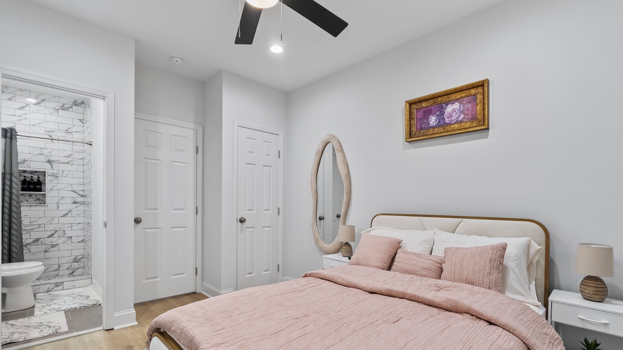 Photo of Bedroom in Downtown Baltimore