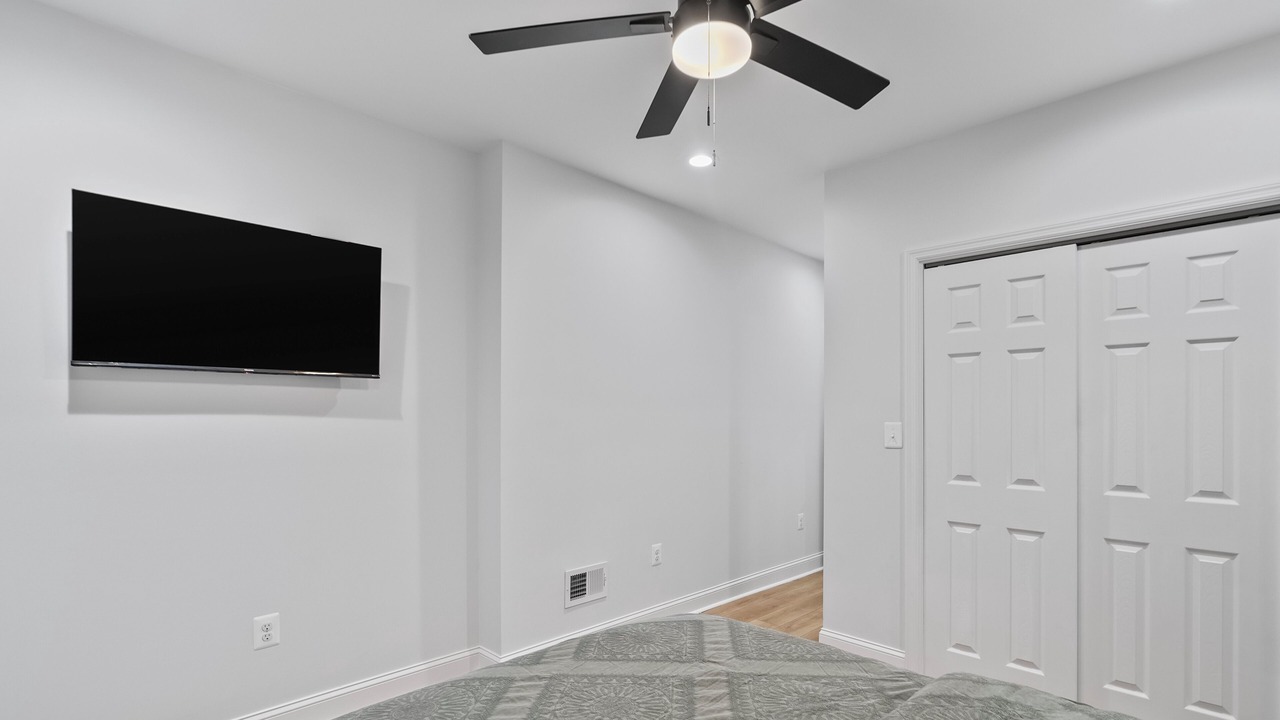 Photo of Bedroom in Downtown Baltimore
