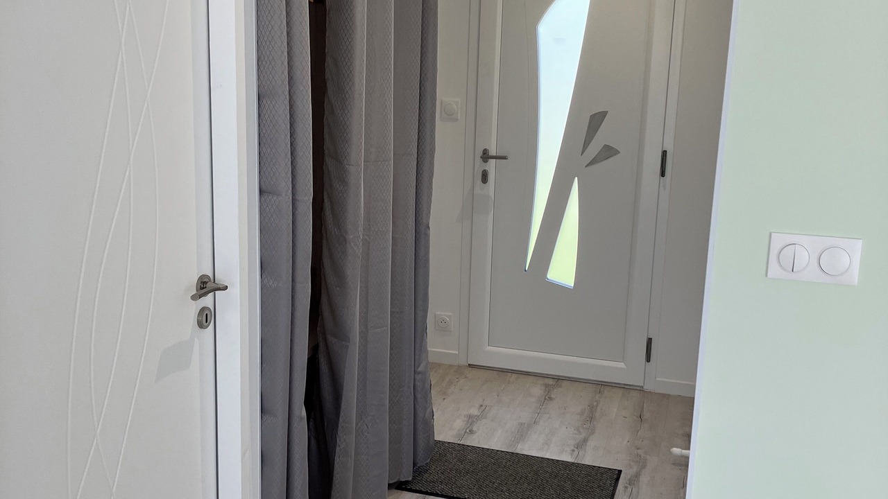 Photo of Others in Petosse