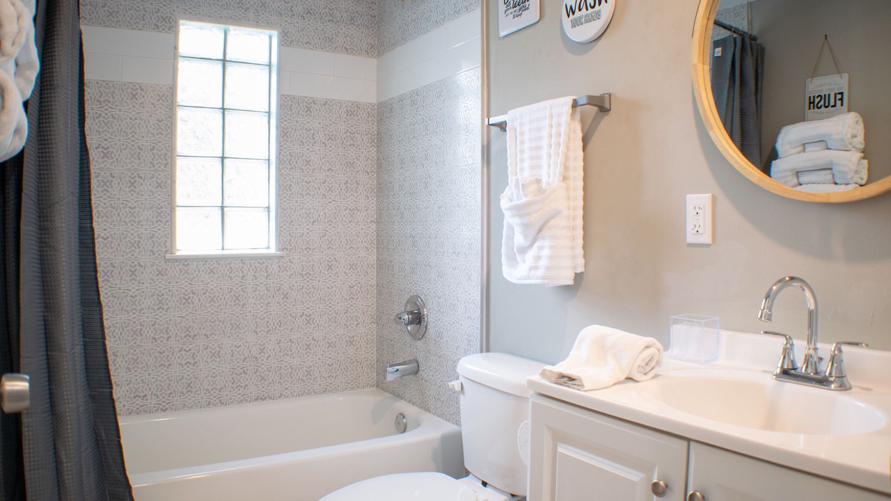 Photo of Bathroom in Orange Park