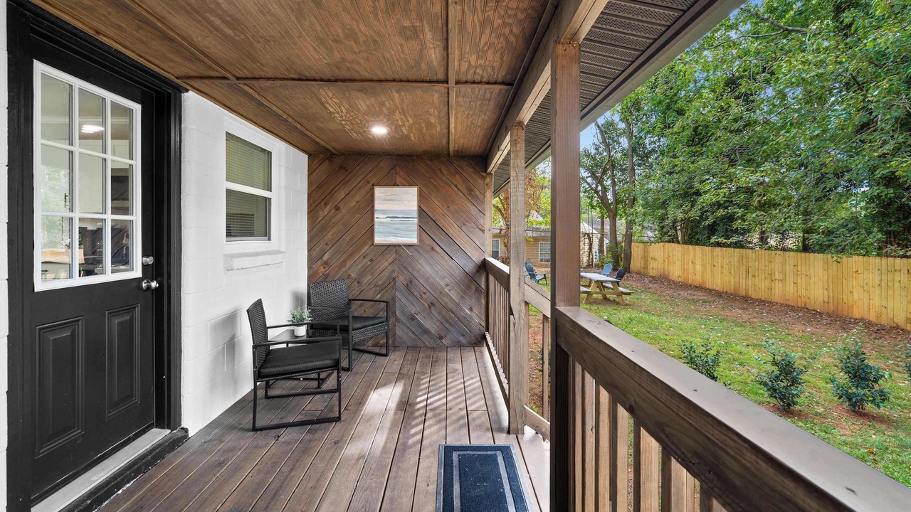 Photo of Patio Balcony in Southwest Raleigh