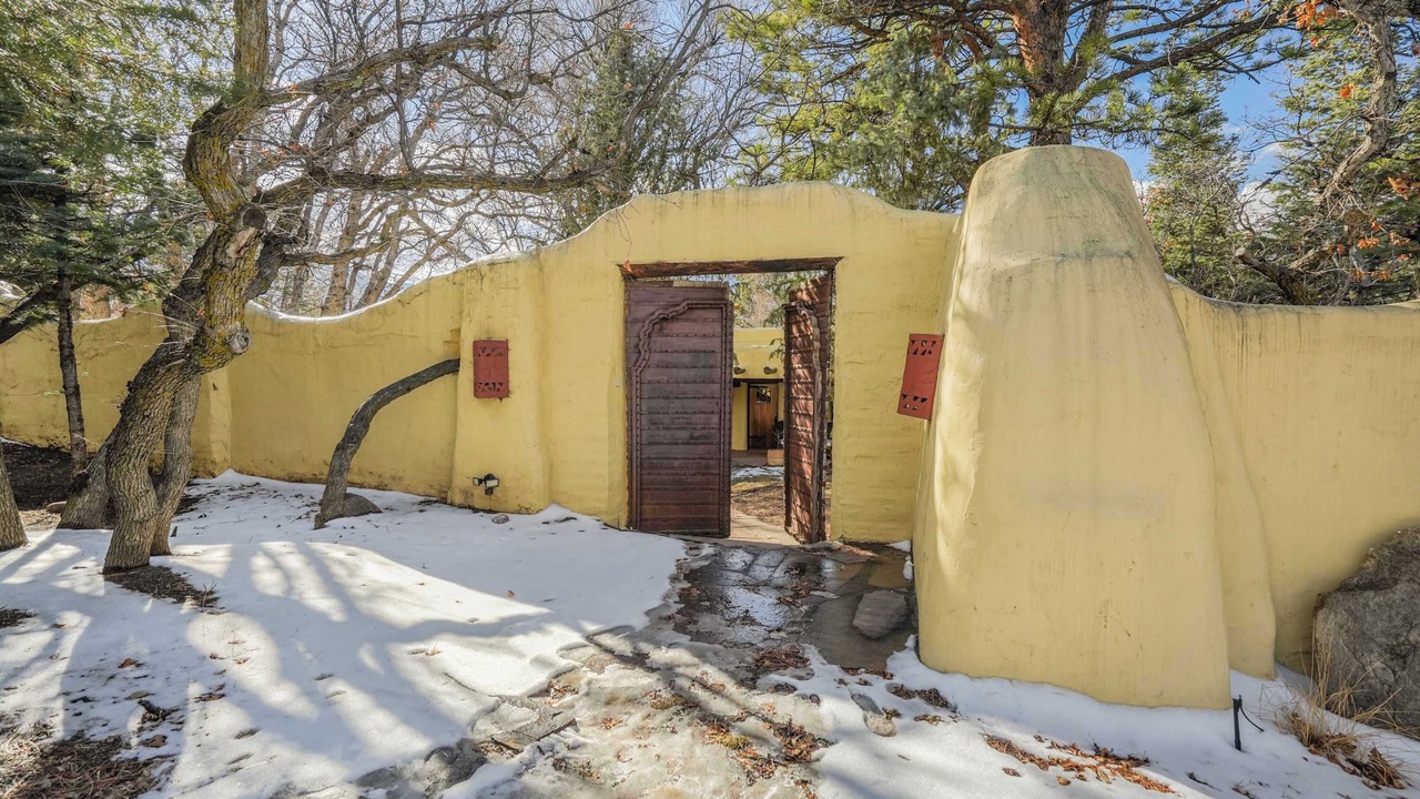 Photo of Outdoor in Broadmoor