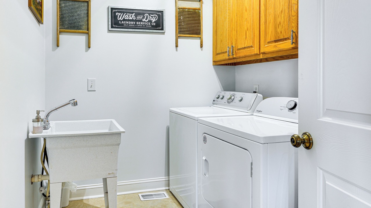 Photo of Bedroom in Pilot Mountain