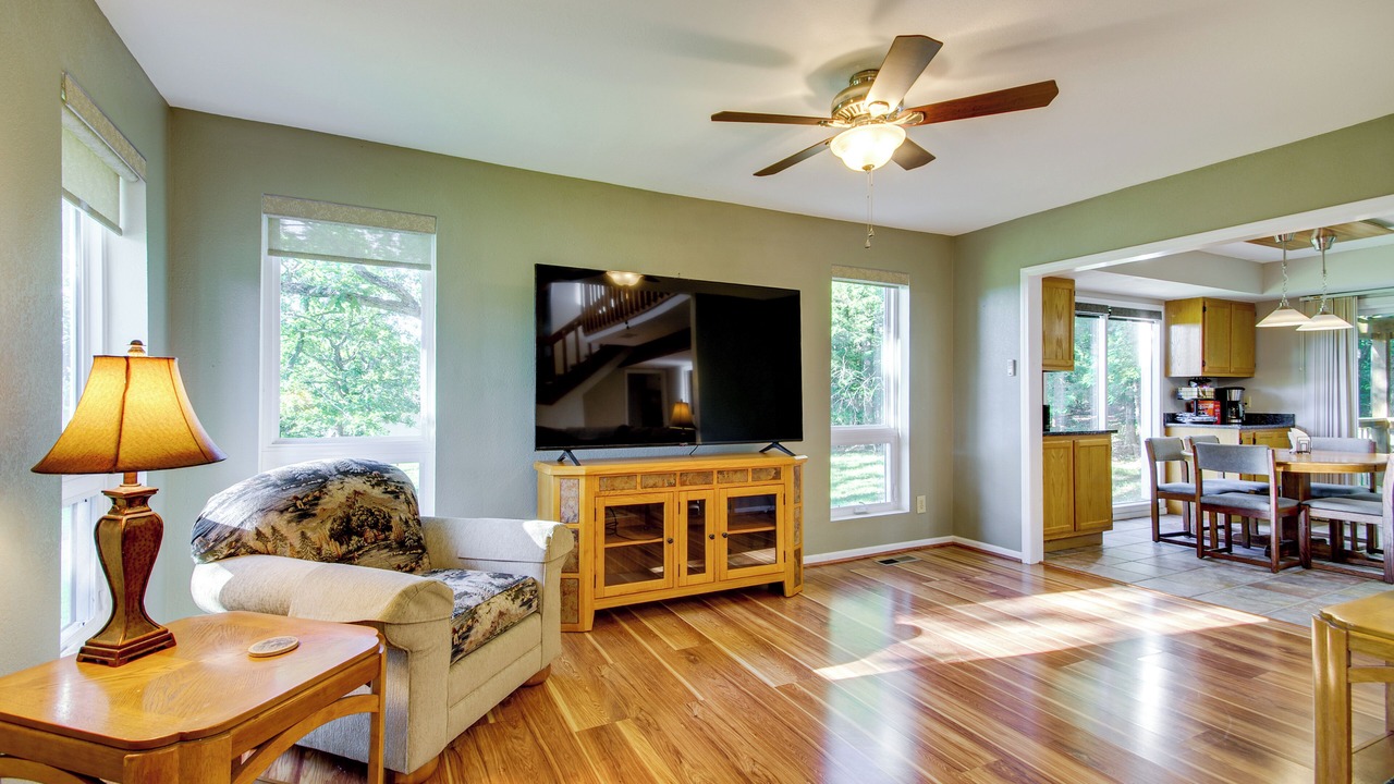 Photo of Livingroom in Flemington