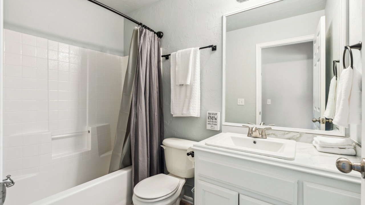Photo of Bathroom in Midwest City