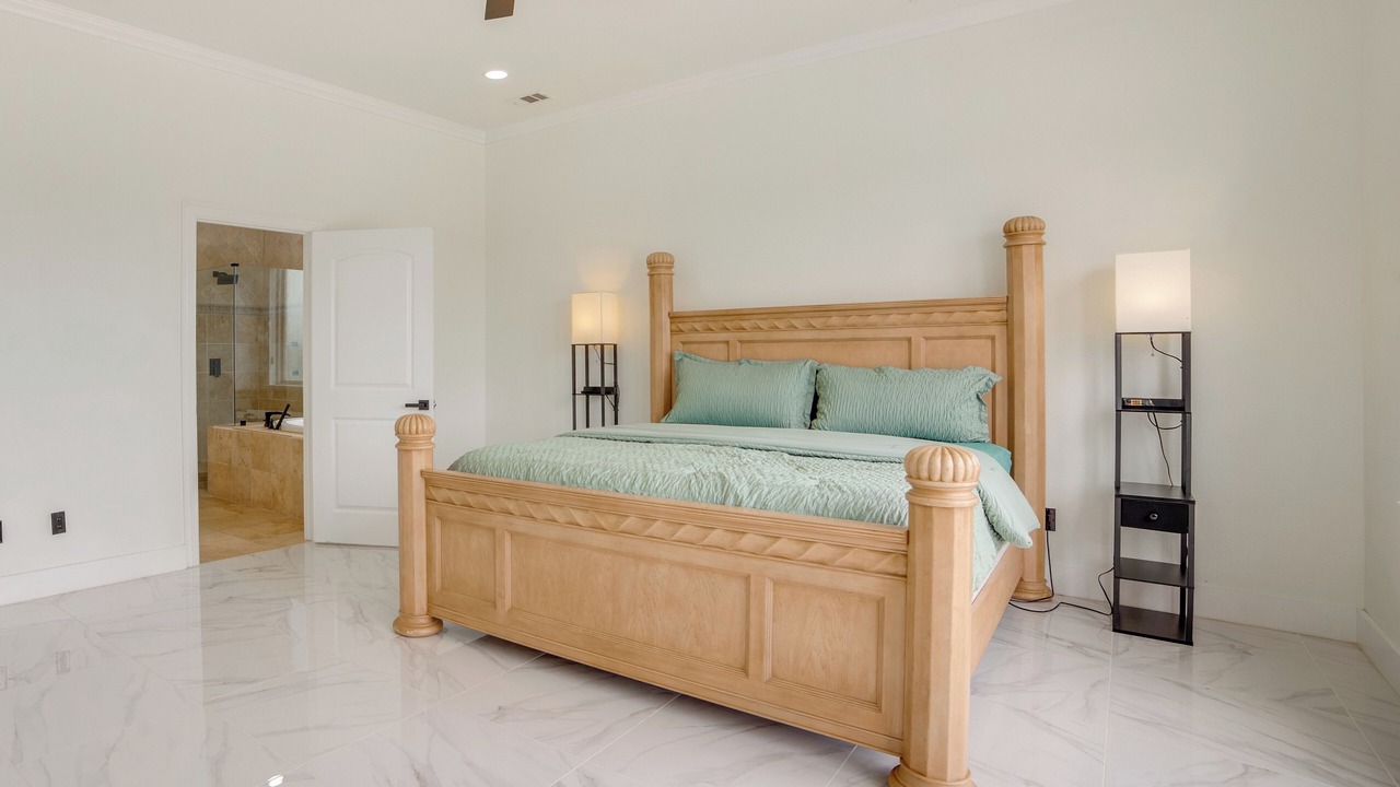 Photo of Bedroom in Weston
