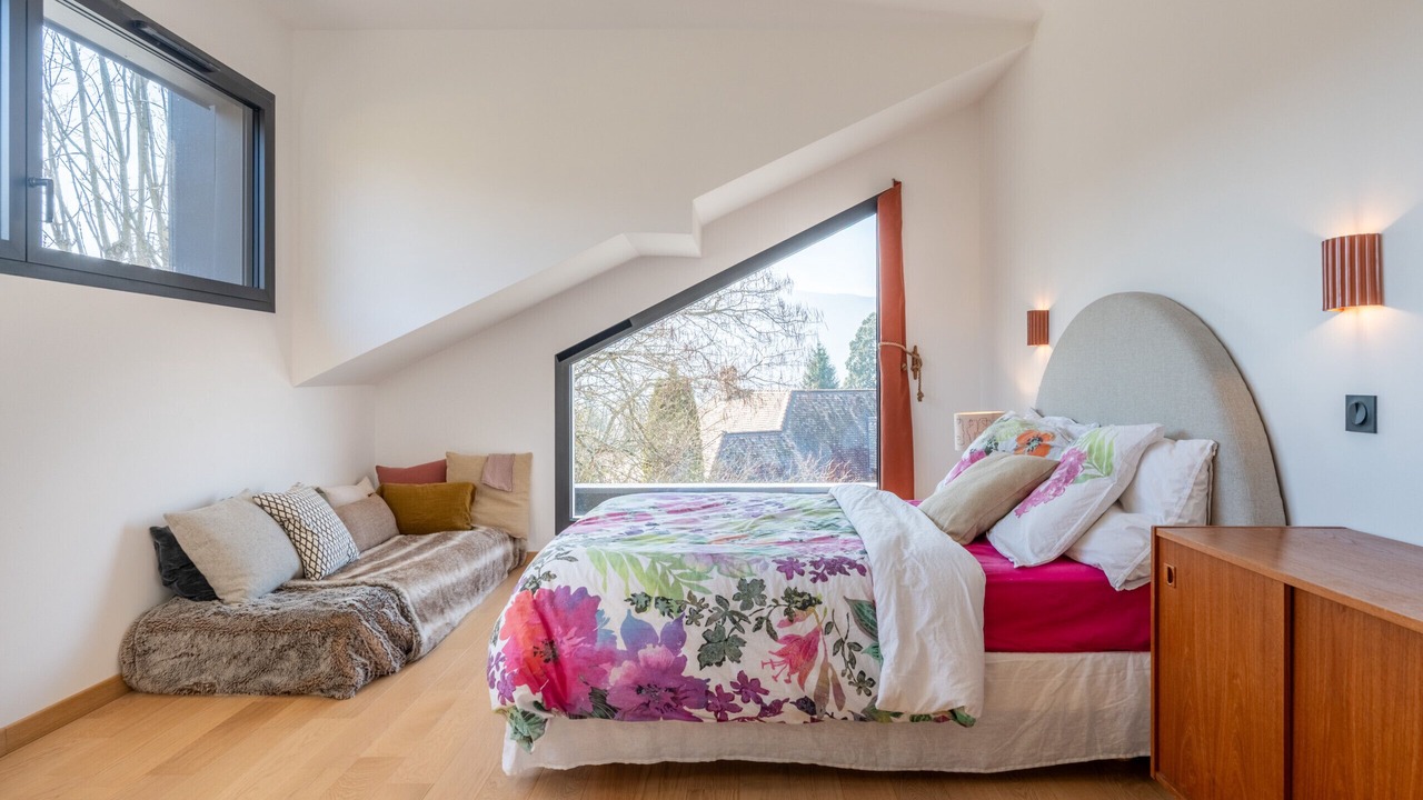 Photo of Others in Menthon-Saint-Bernard