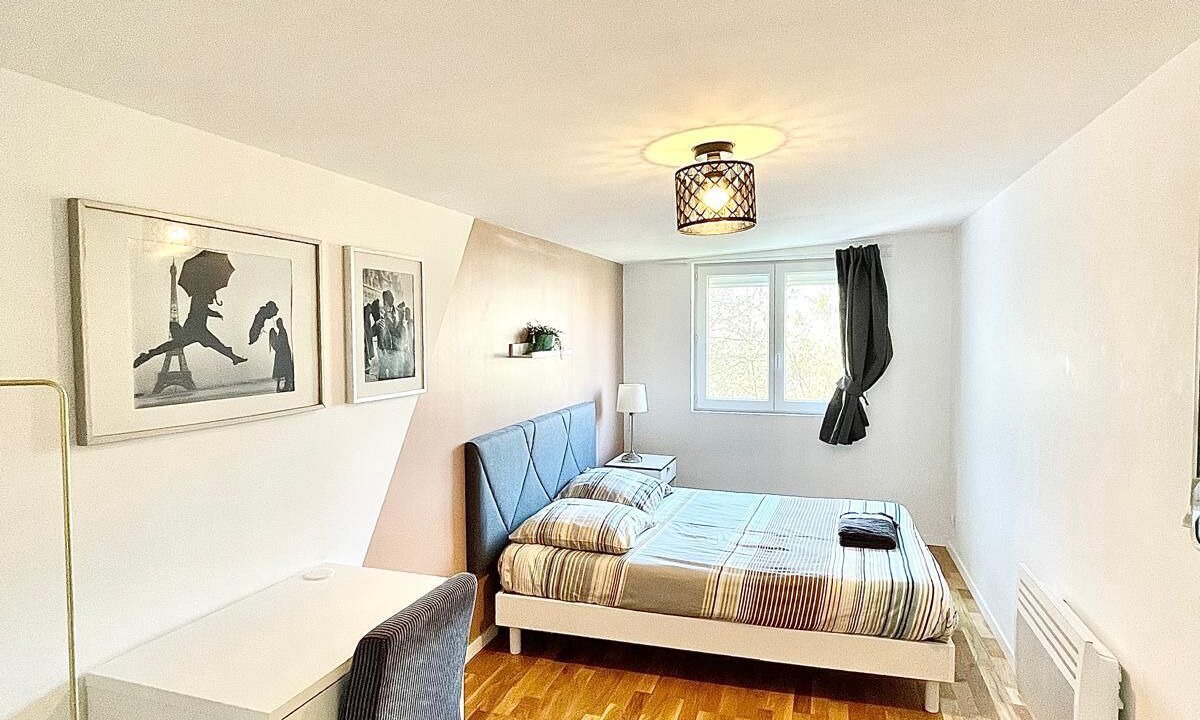 Photo of Bedroom in Villejuif