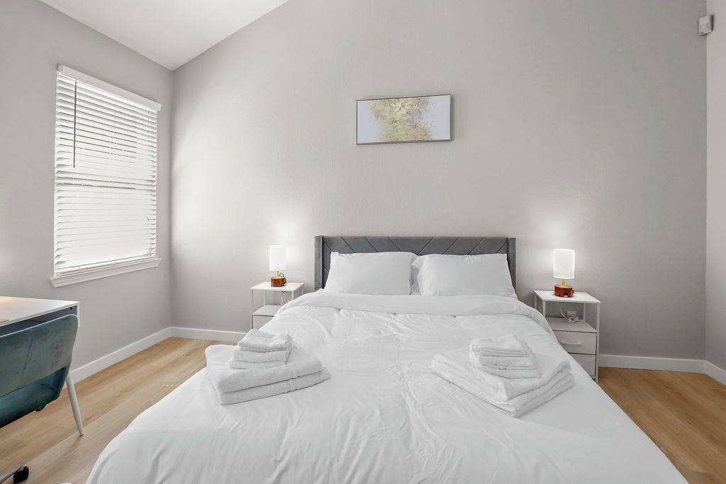 Photo of Bedroom in Allen