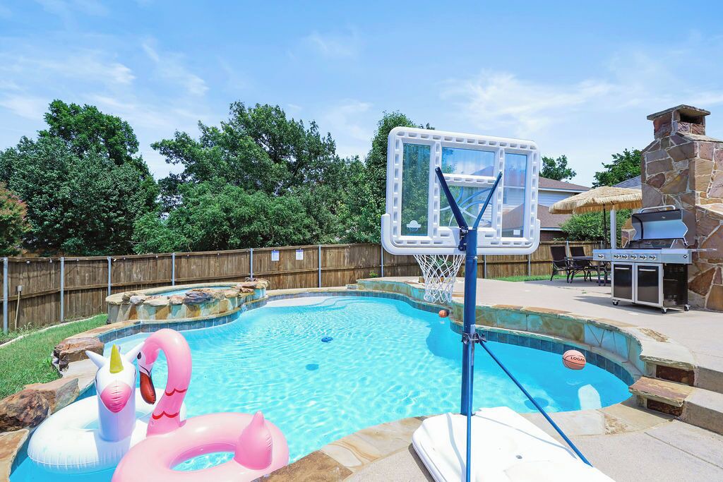 Photo of Outdoor in Allen