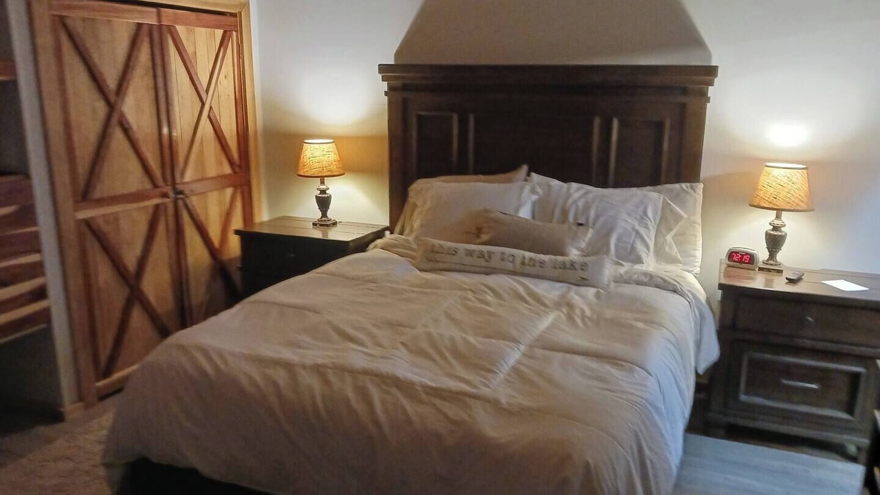 Photo of Bedroom in Farmerville
