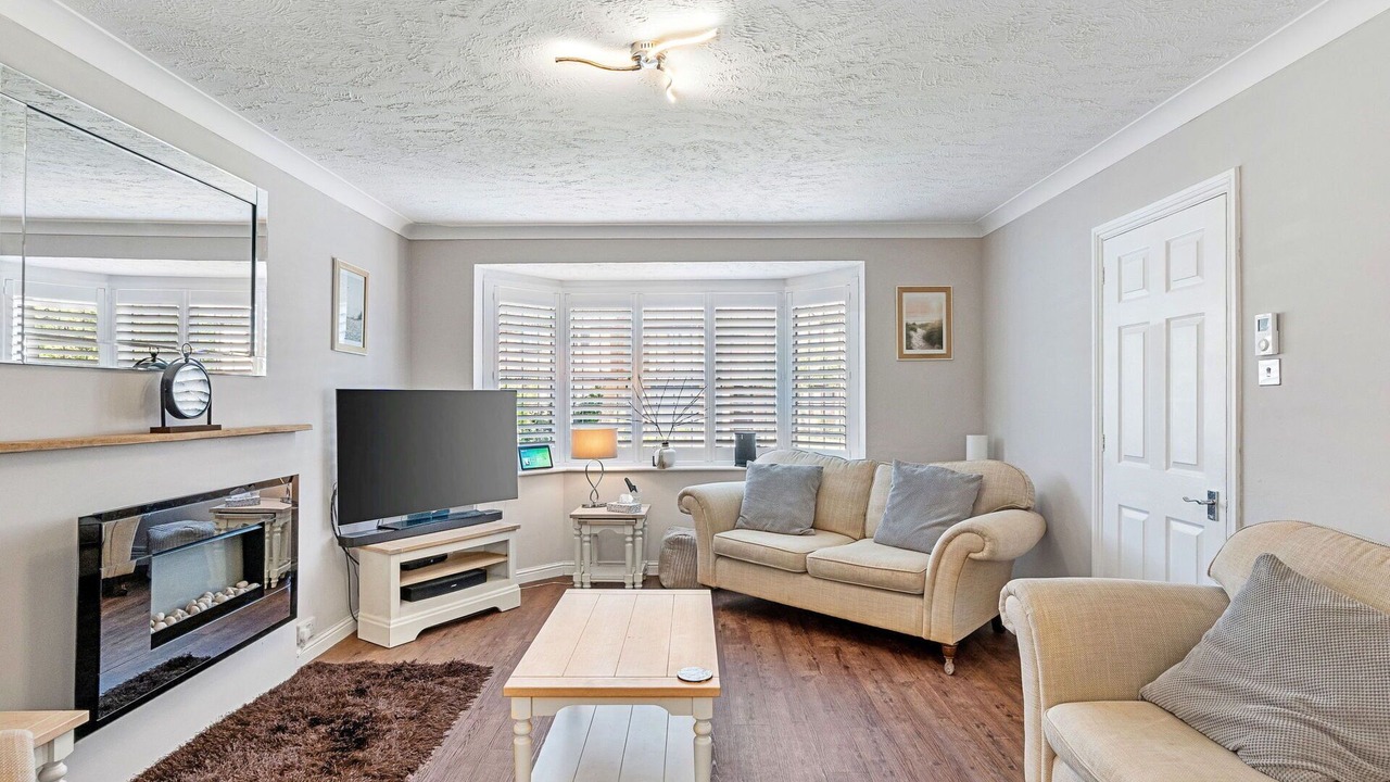 Photo of Others in Upper Dicker