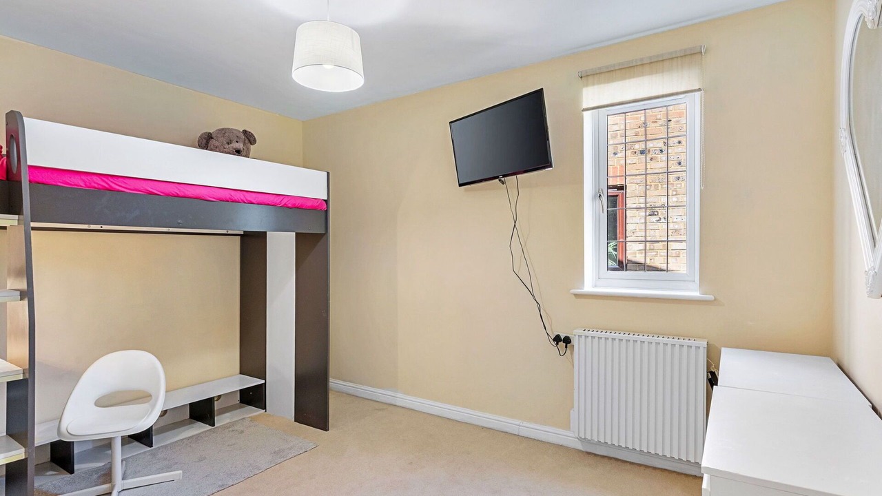 Photo of Others in Upper Dicker