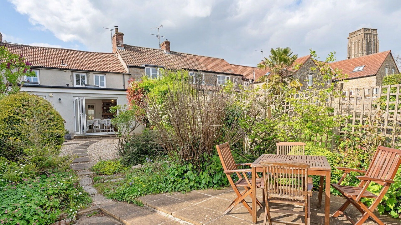 Photo of Others in Batcombe