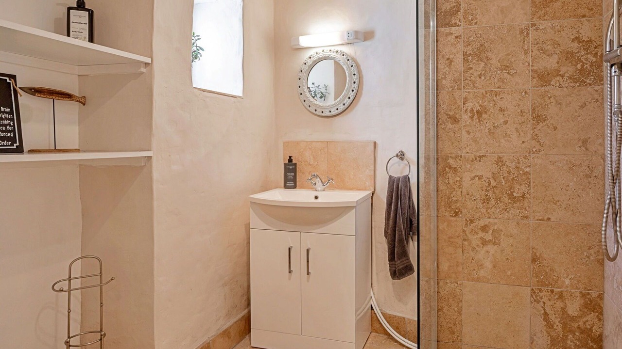 Photo of Others in Batcombe