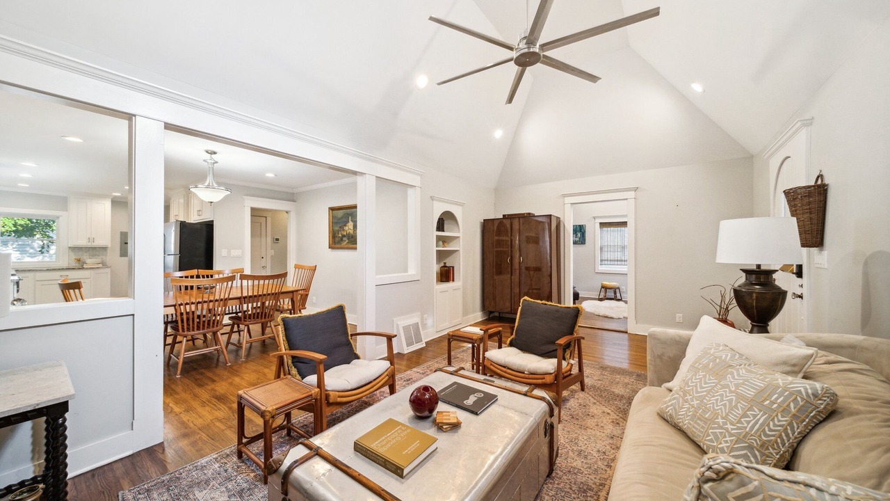 Photo of Livingroom in Cherry Street