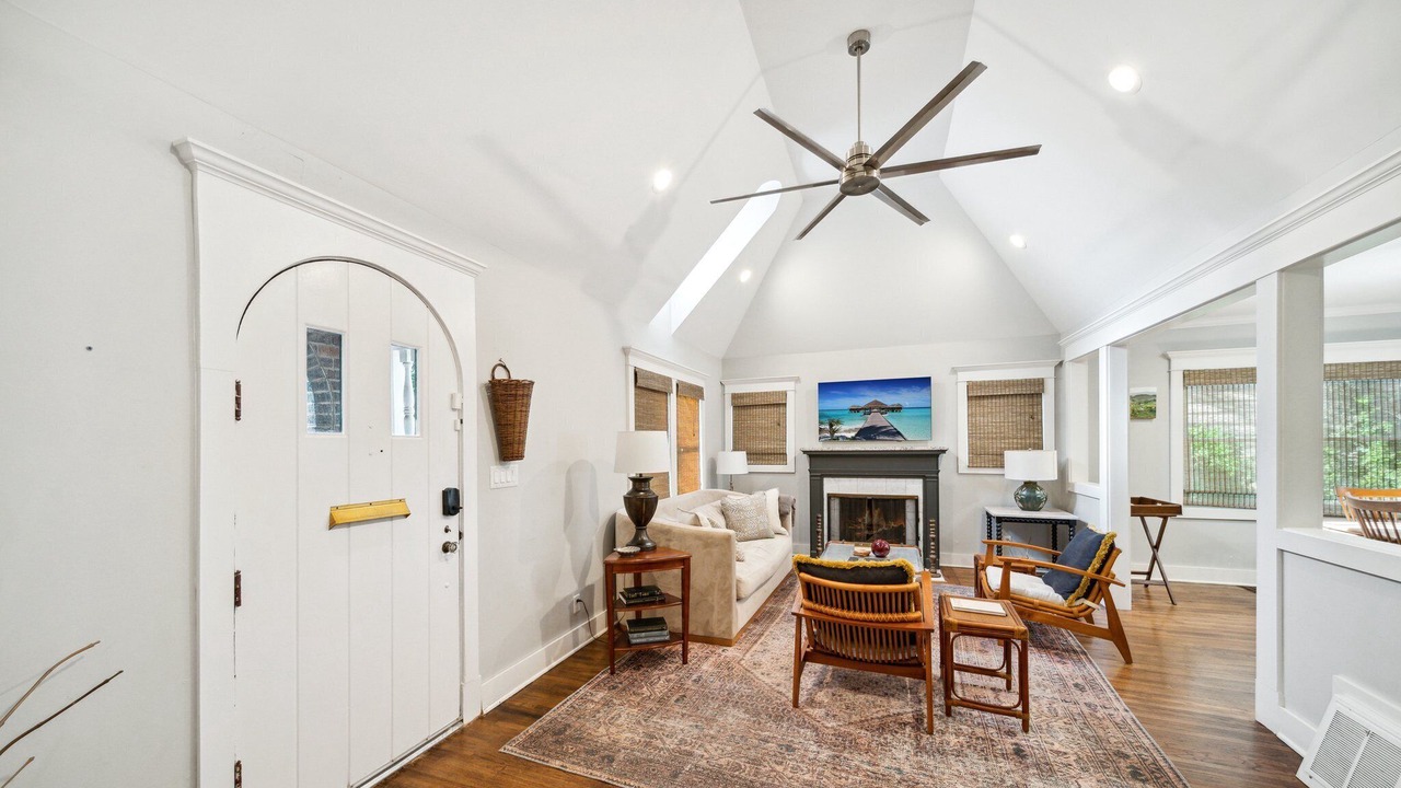 Photo of Livingroom in Cherry Street