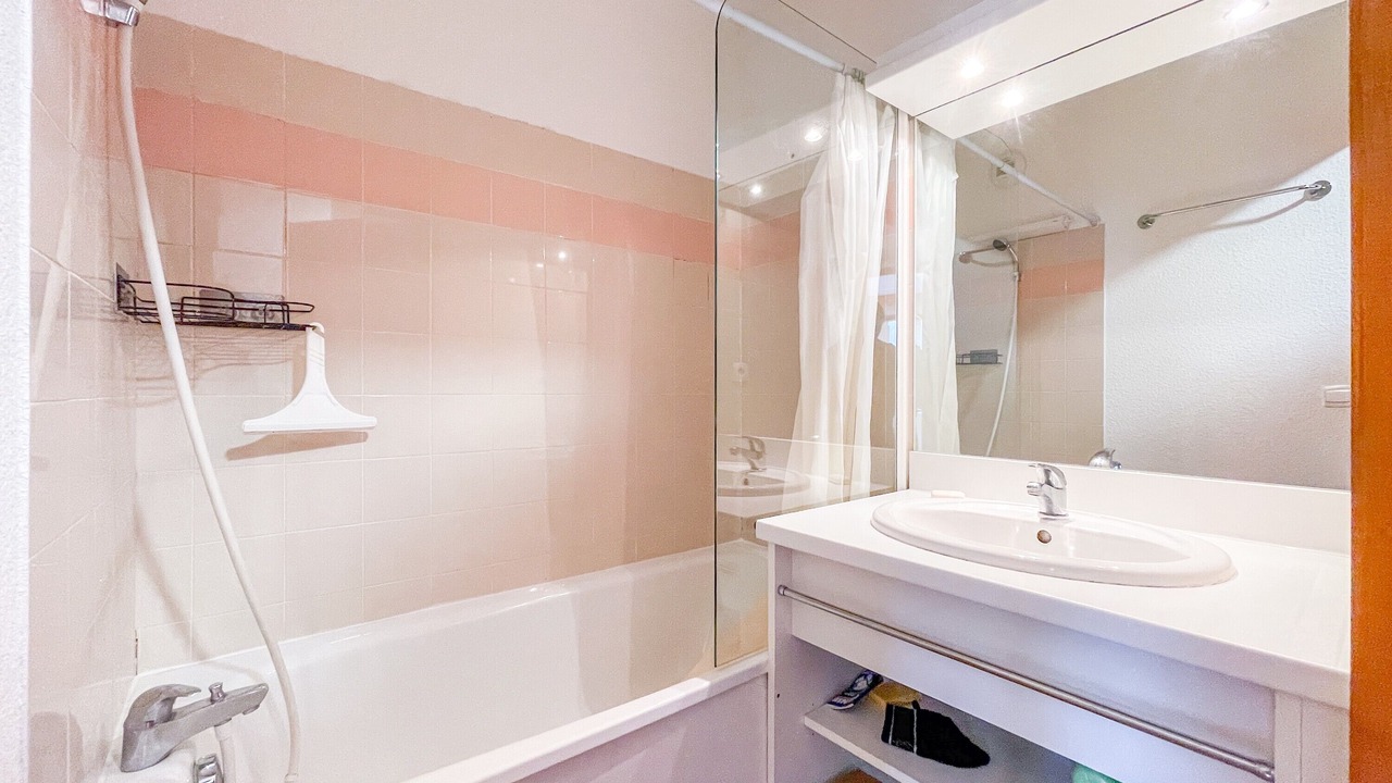 Photo of Bathroom in Montgellafrey
