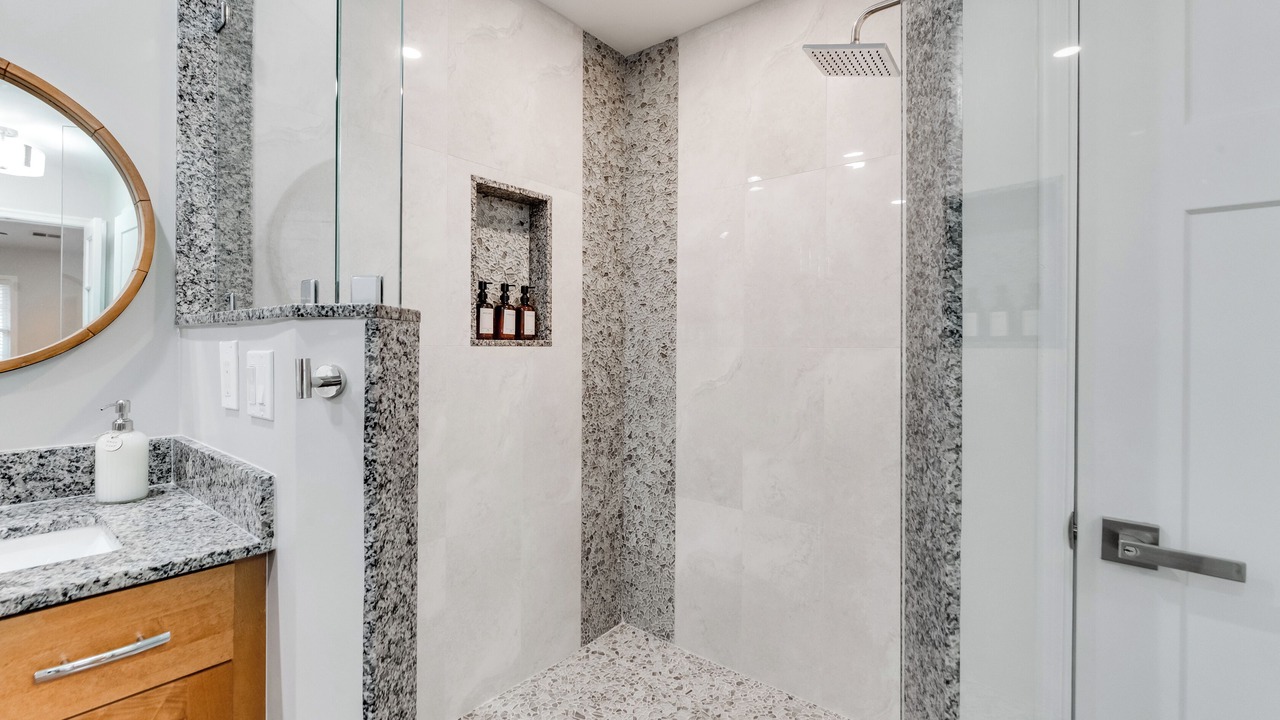 Photo of Others in Richmond